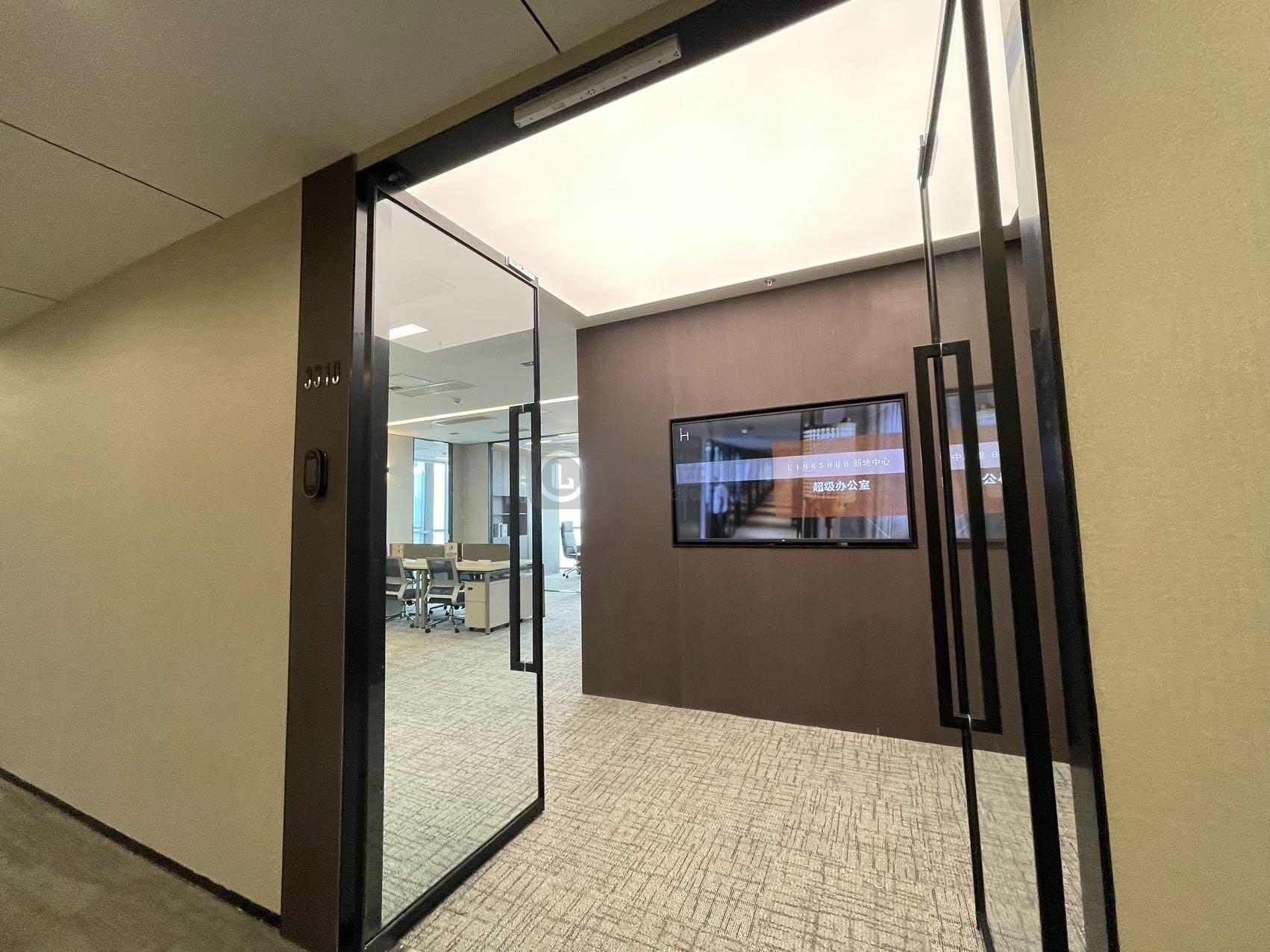 新地中心208平米办公室出租