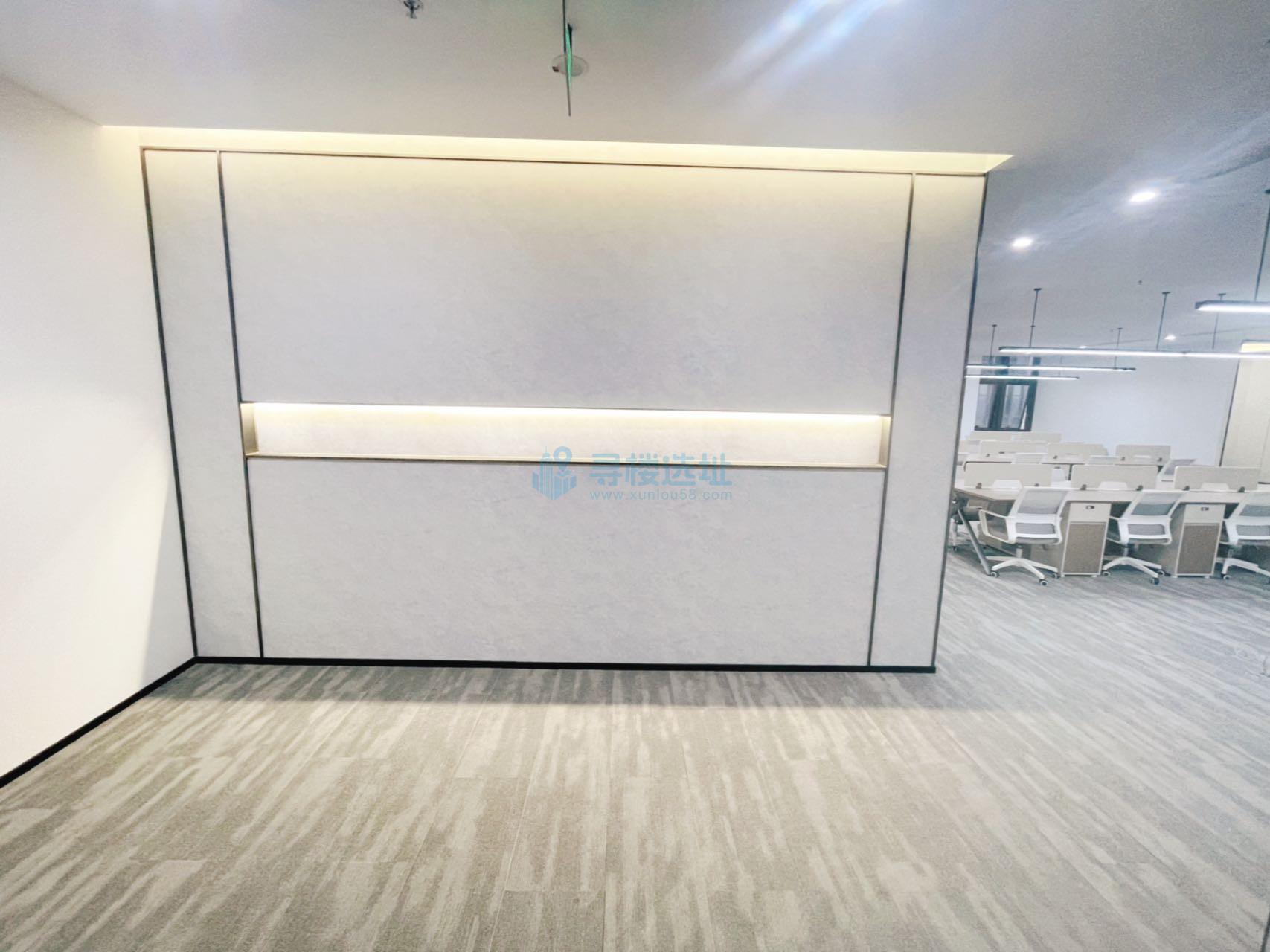 怡化中心448平米办公室出租