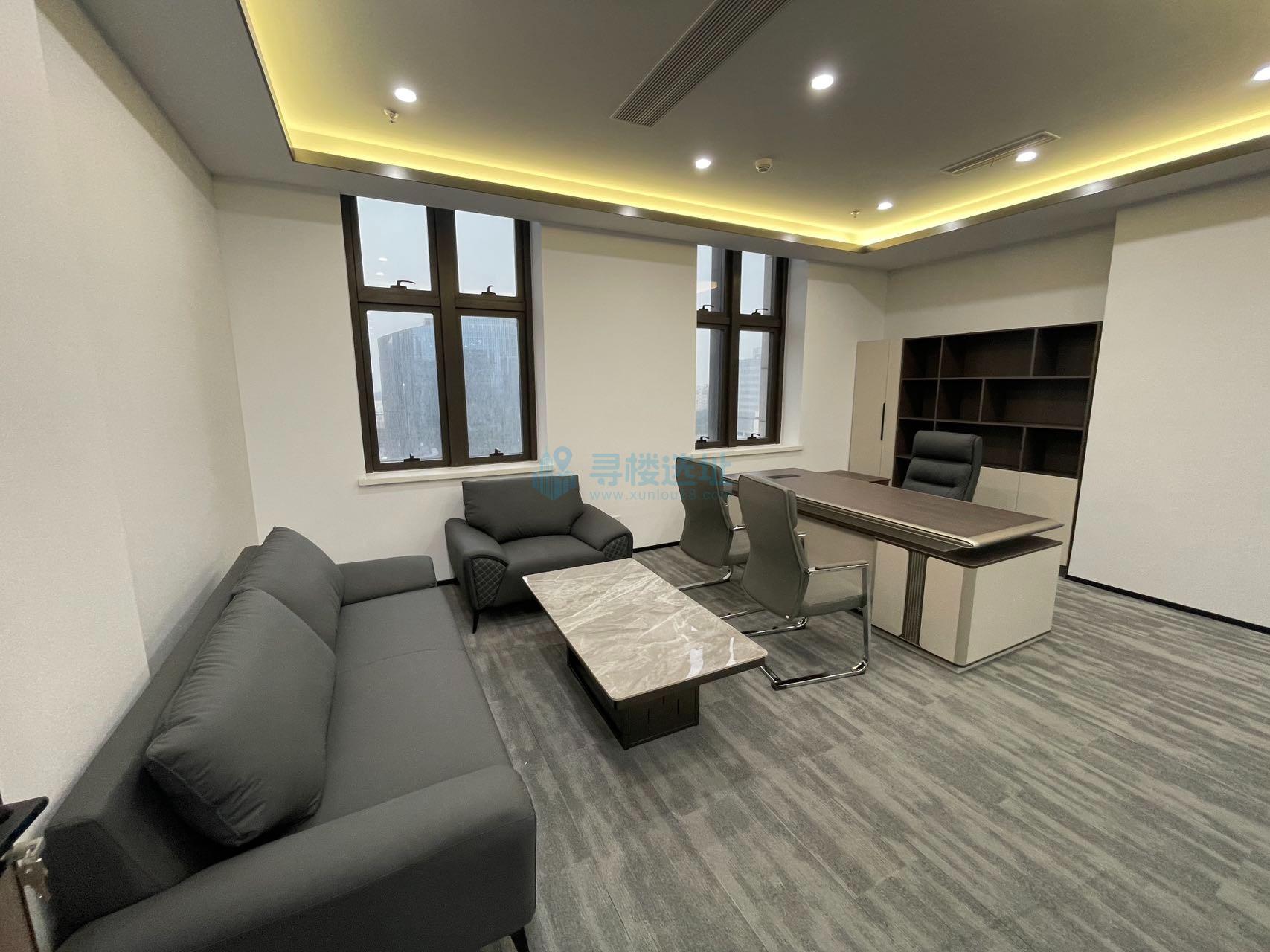 怡化中心面积223平