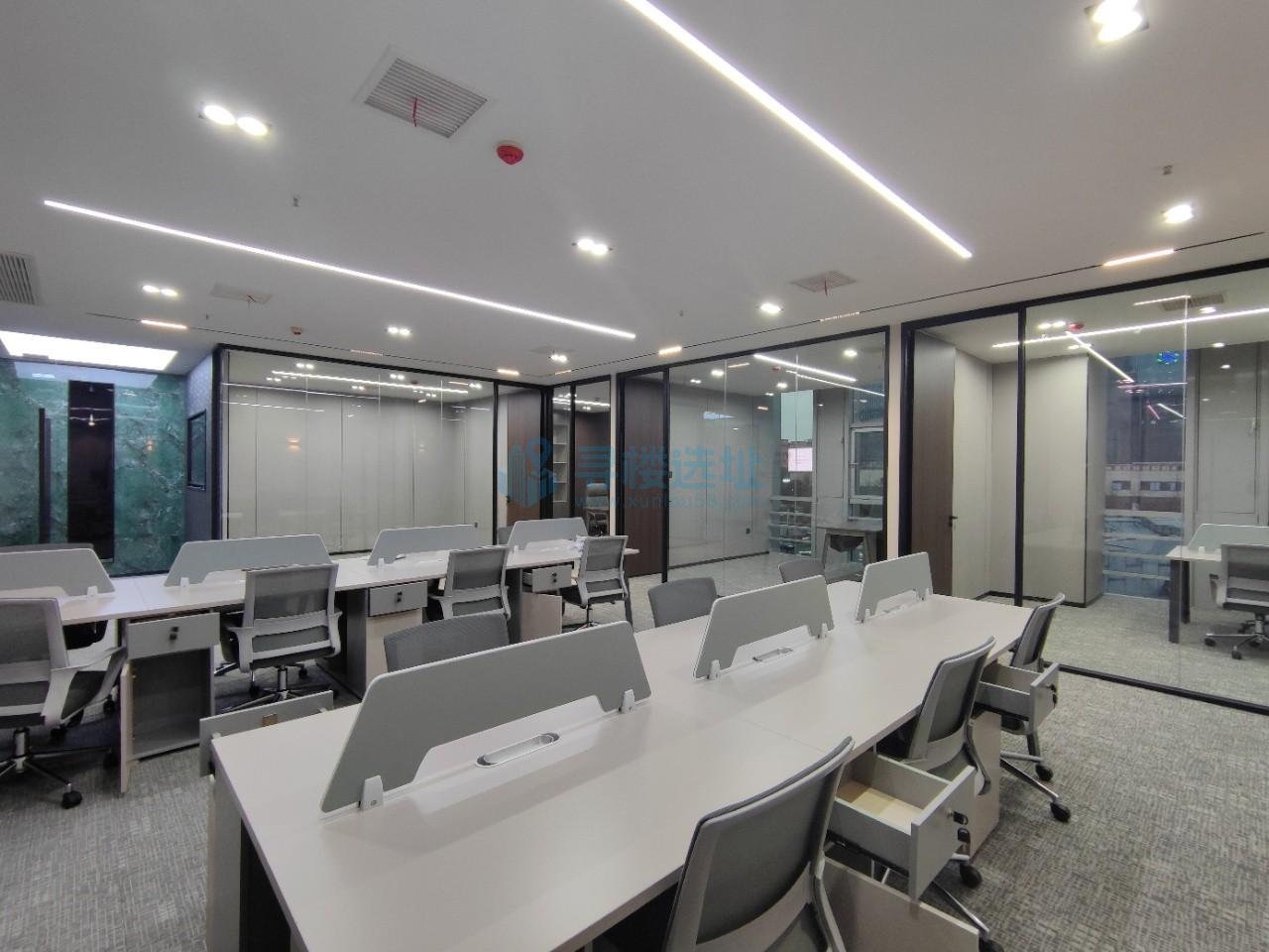 楚翘城面积220平