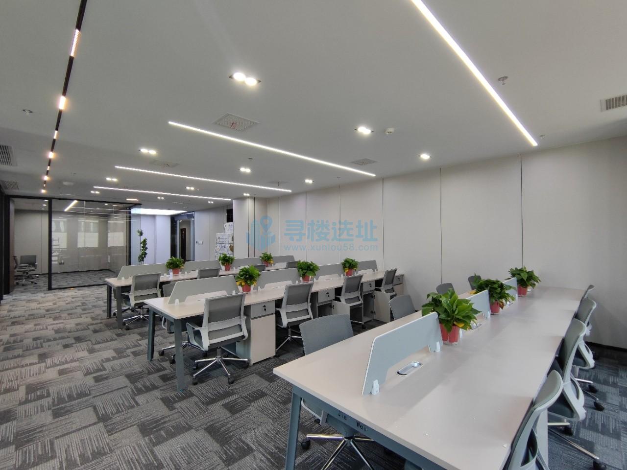 楚翘城面积332平