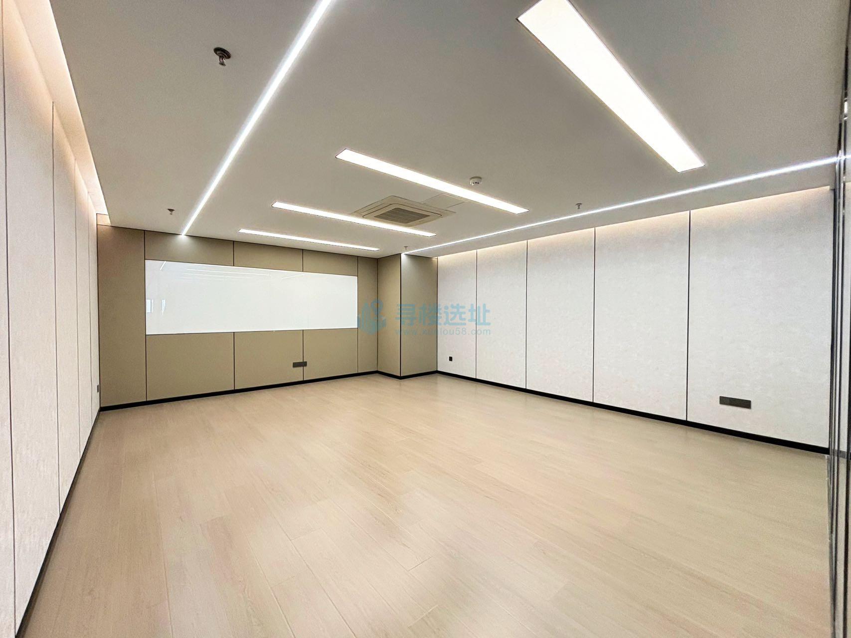 楚翘城面积958平