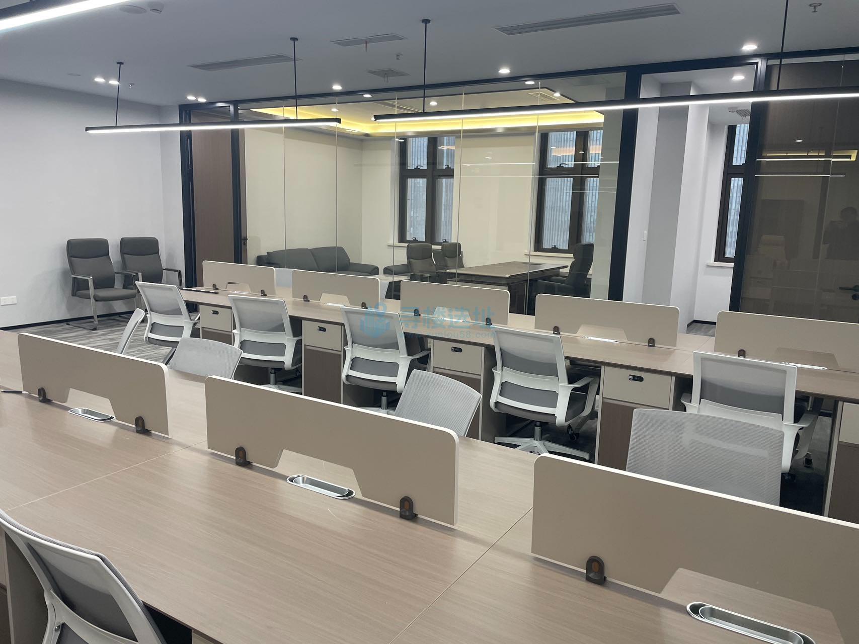 怡化中心面积223平