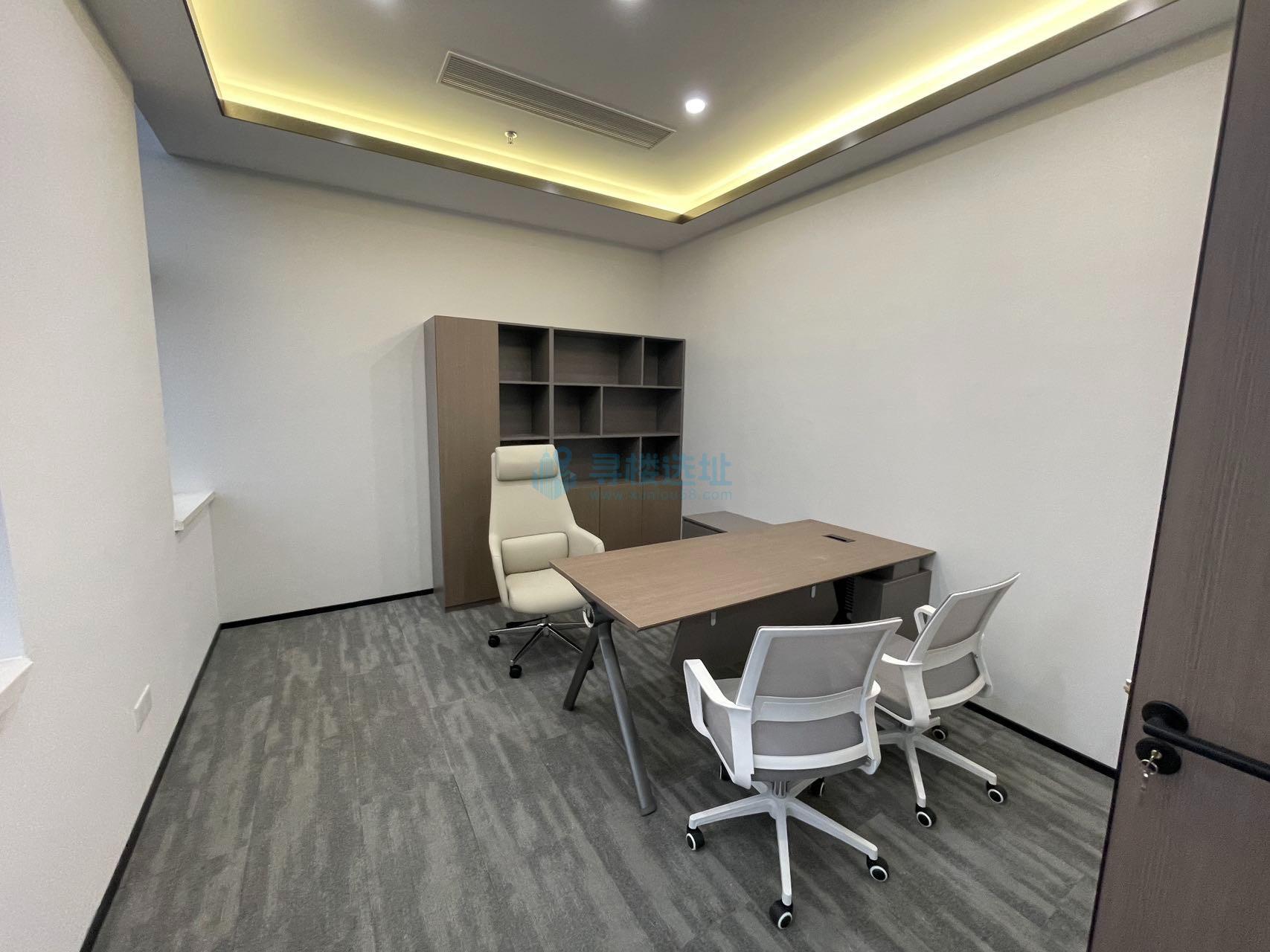 怡化中心面积223平