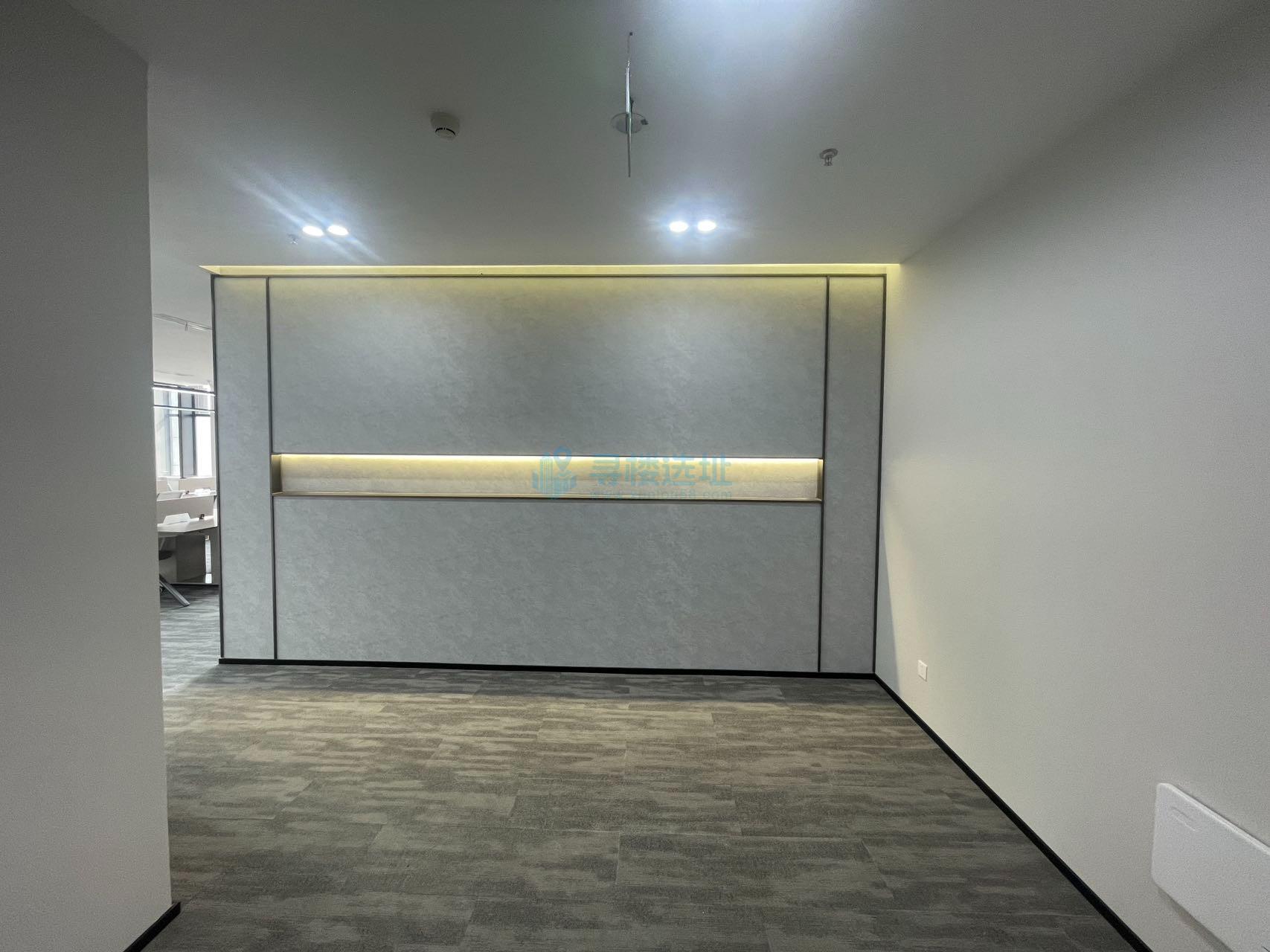 怡化中心223平米办公室出租