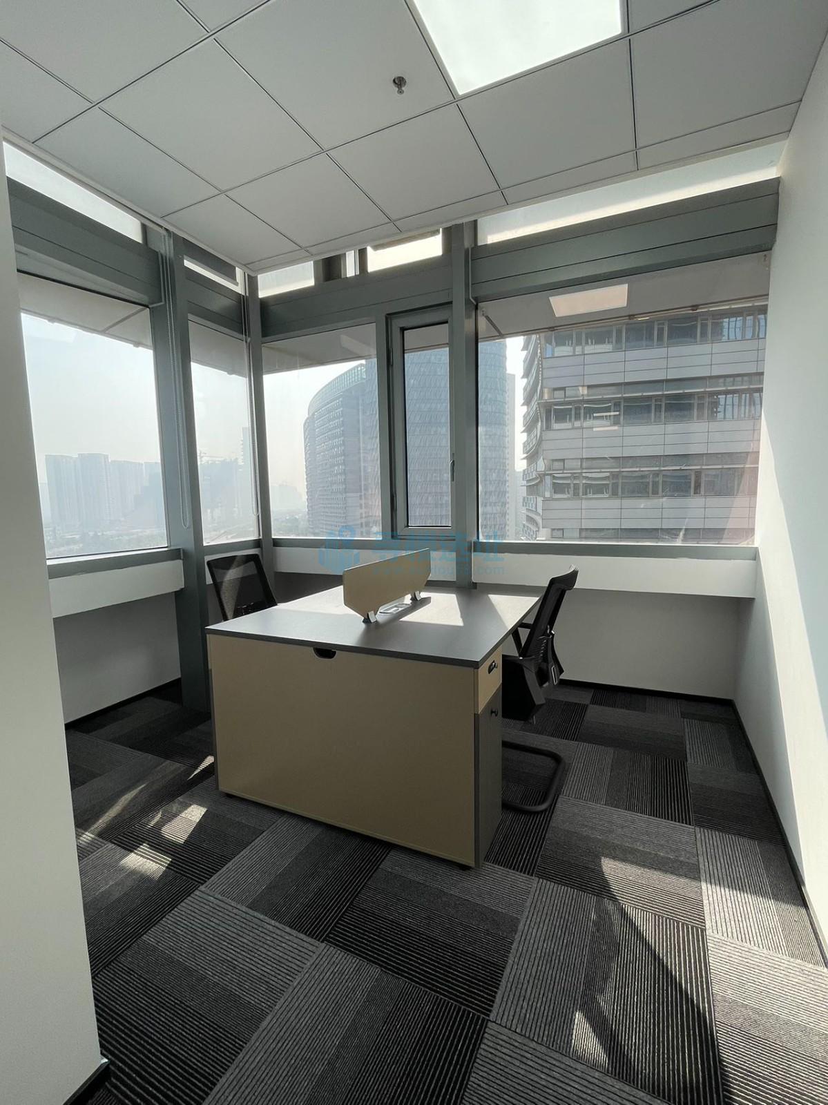  新城总部大厦面积253平