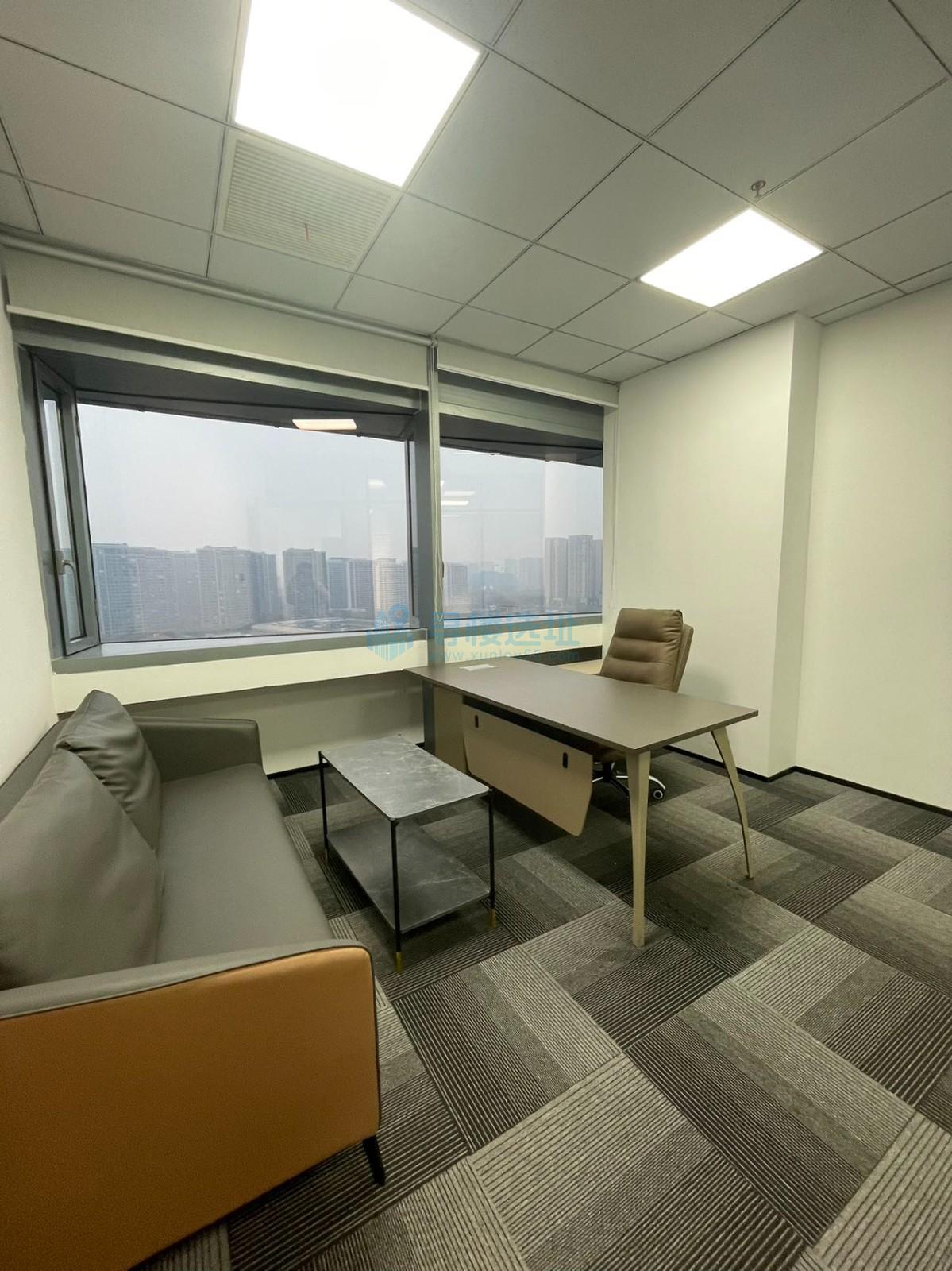  新城总部大厦面积150平