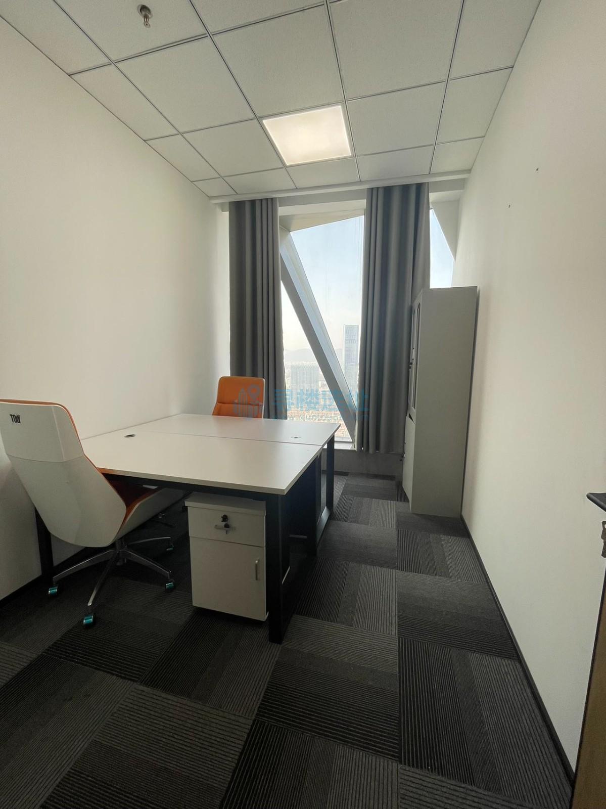  明发新城中心面积205平