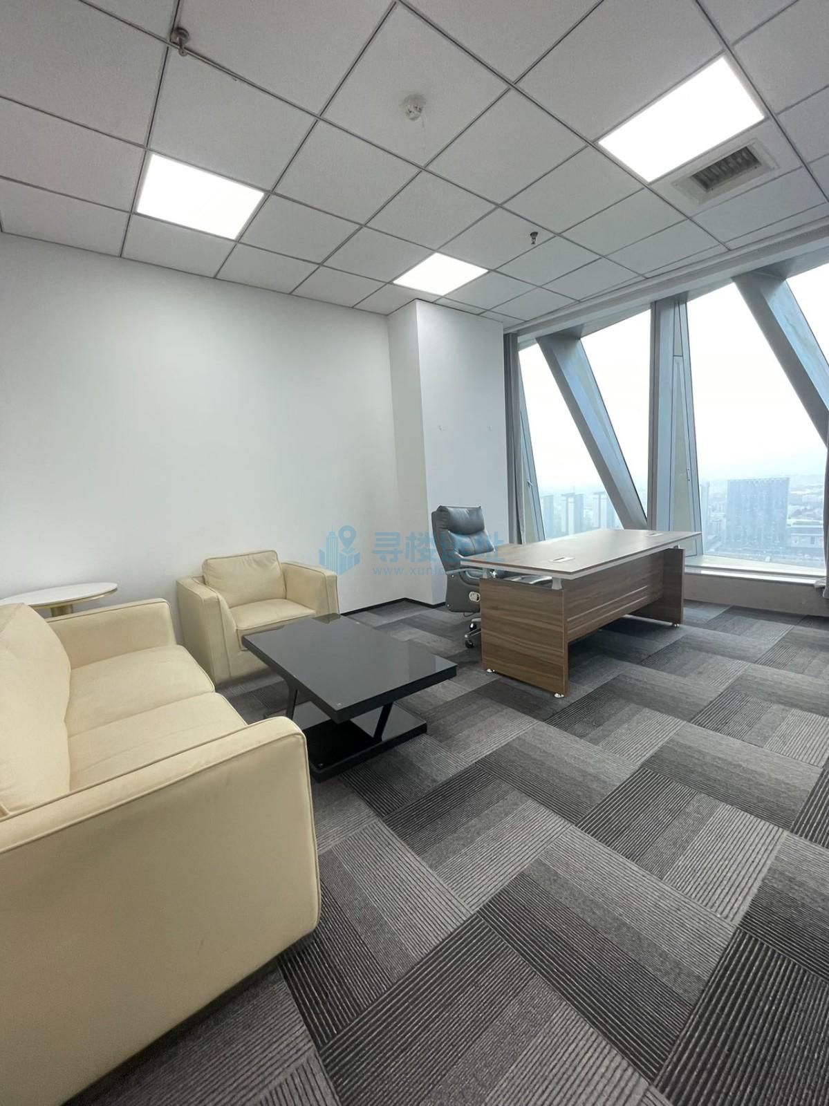  明发新城中心面积205平