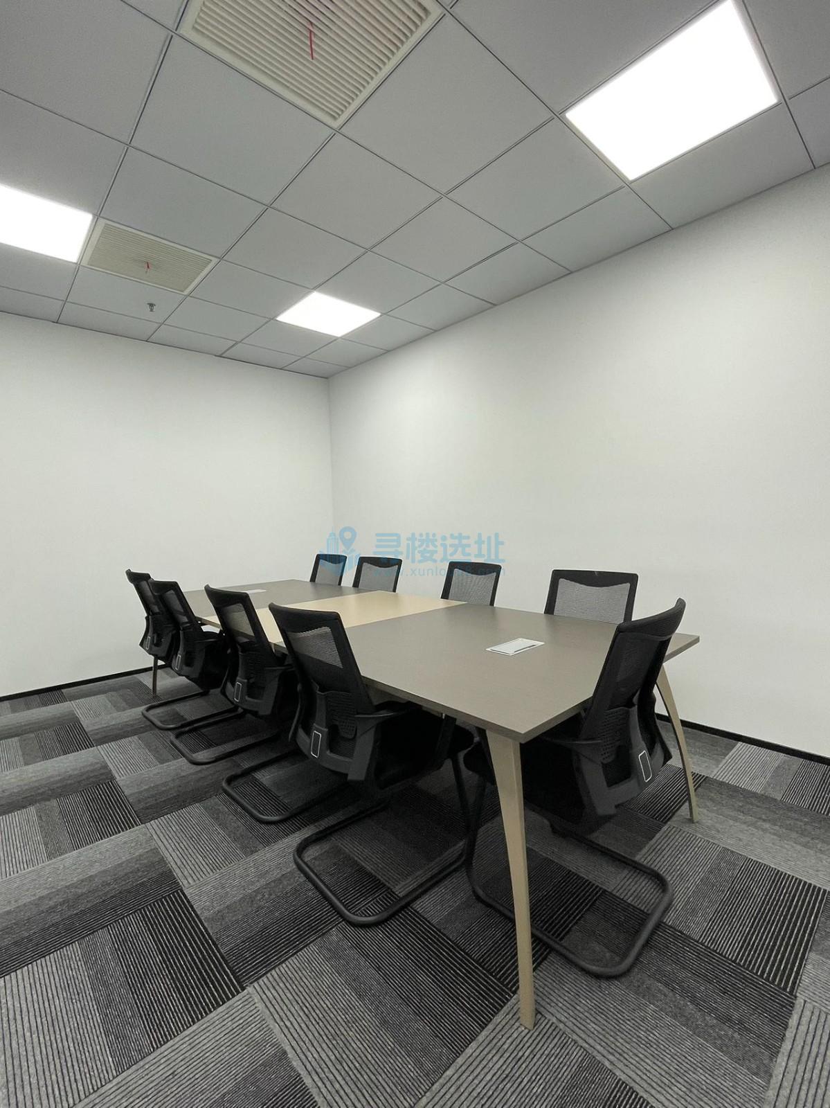  新城总部大厦面积253平