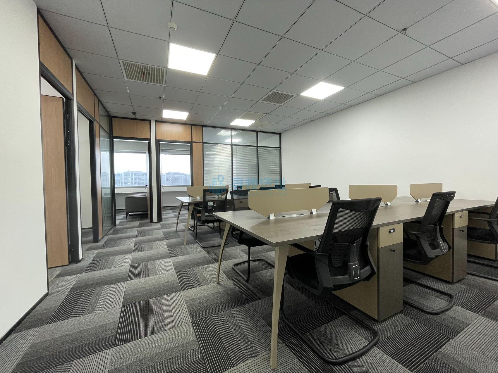  新城总部大厦150平米办公室出租