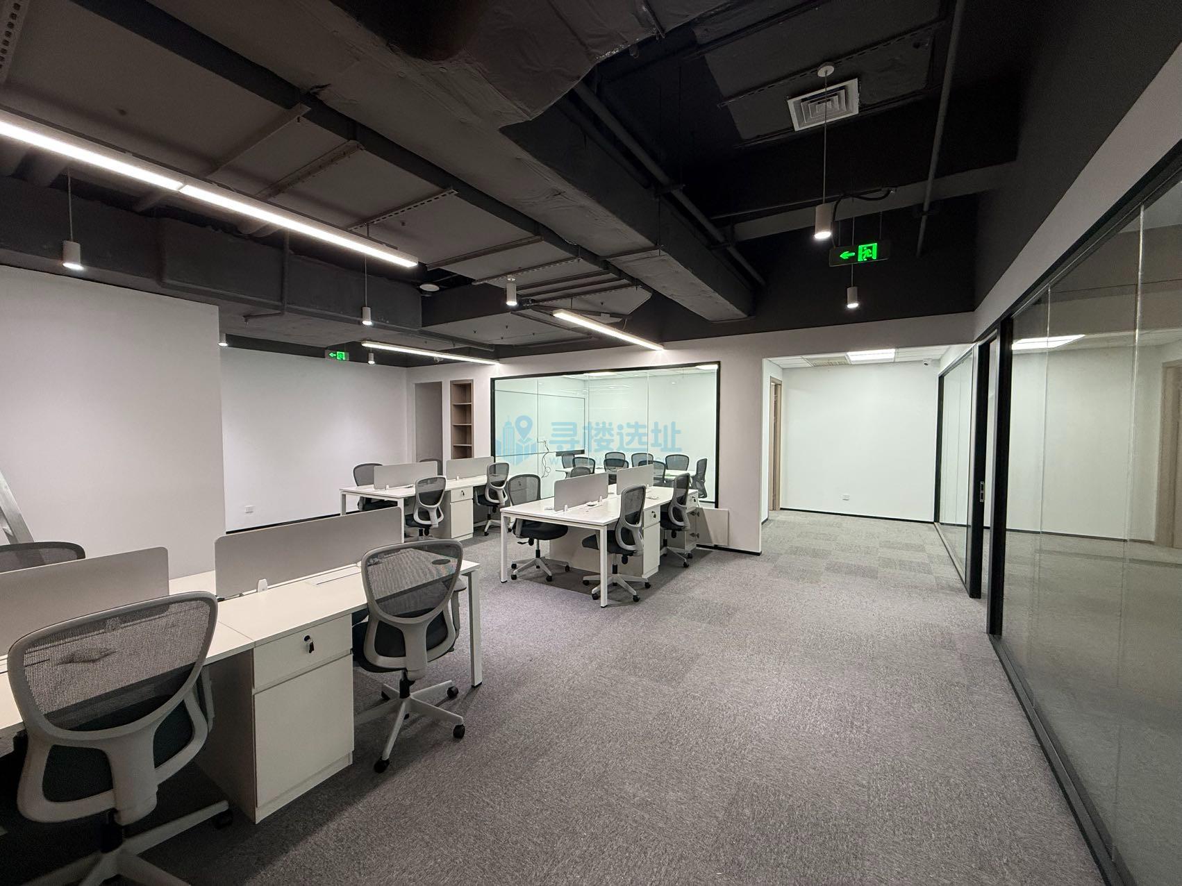 阿里中心面积222平