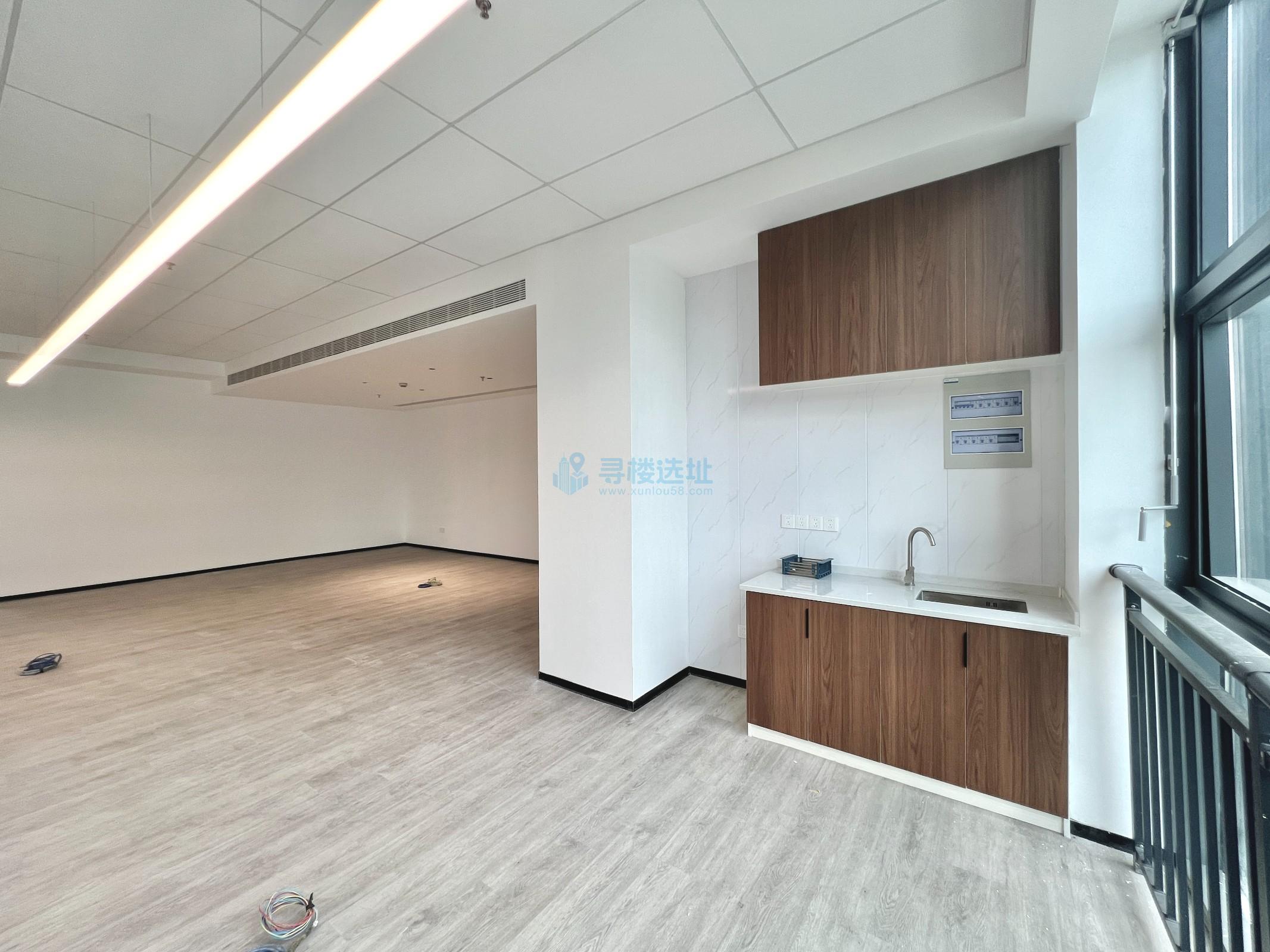 海协大厦面积270平