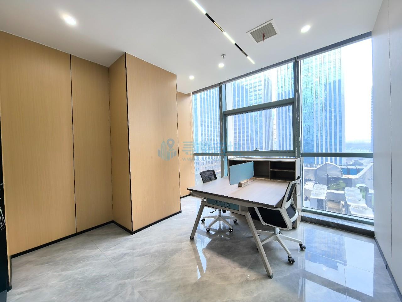 边城大厦面积158平