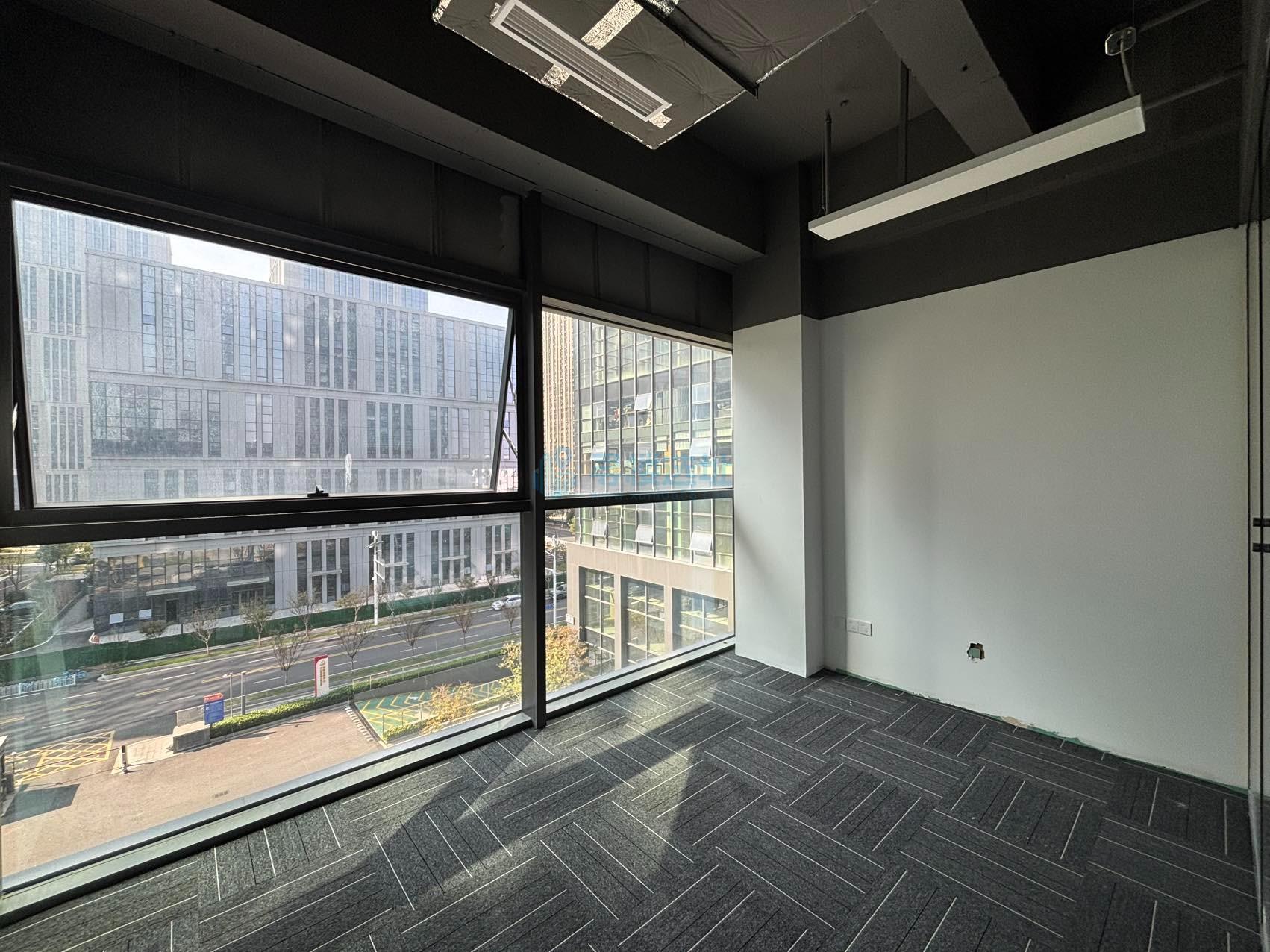 鲲鹏大厦面积58平