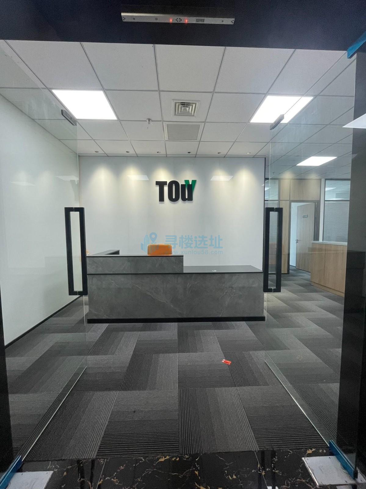  明发新城中心205平米办公室出租