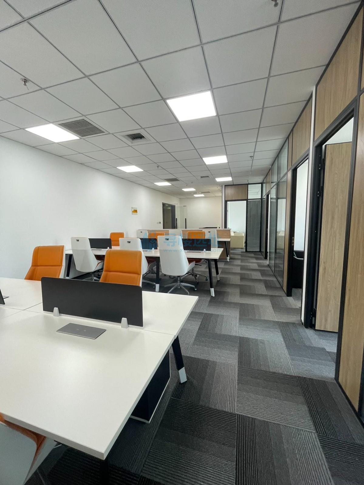  明发新城中心面积205平