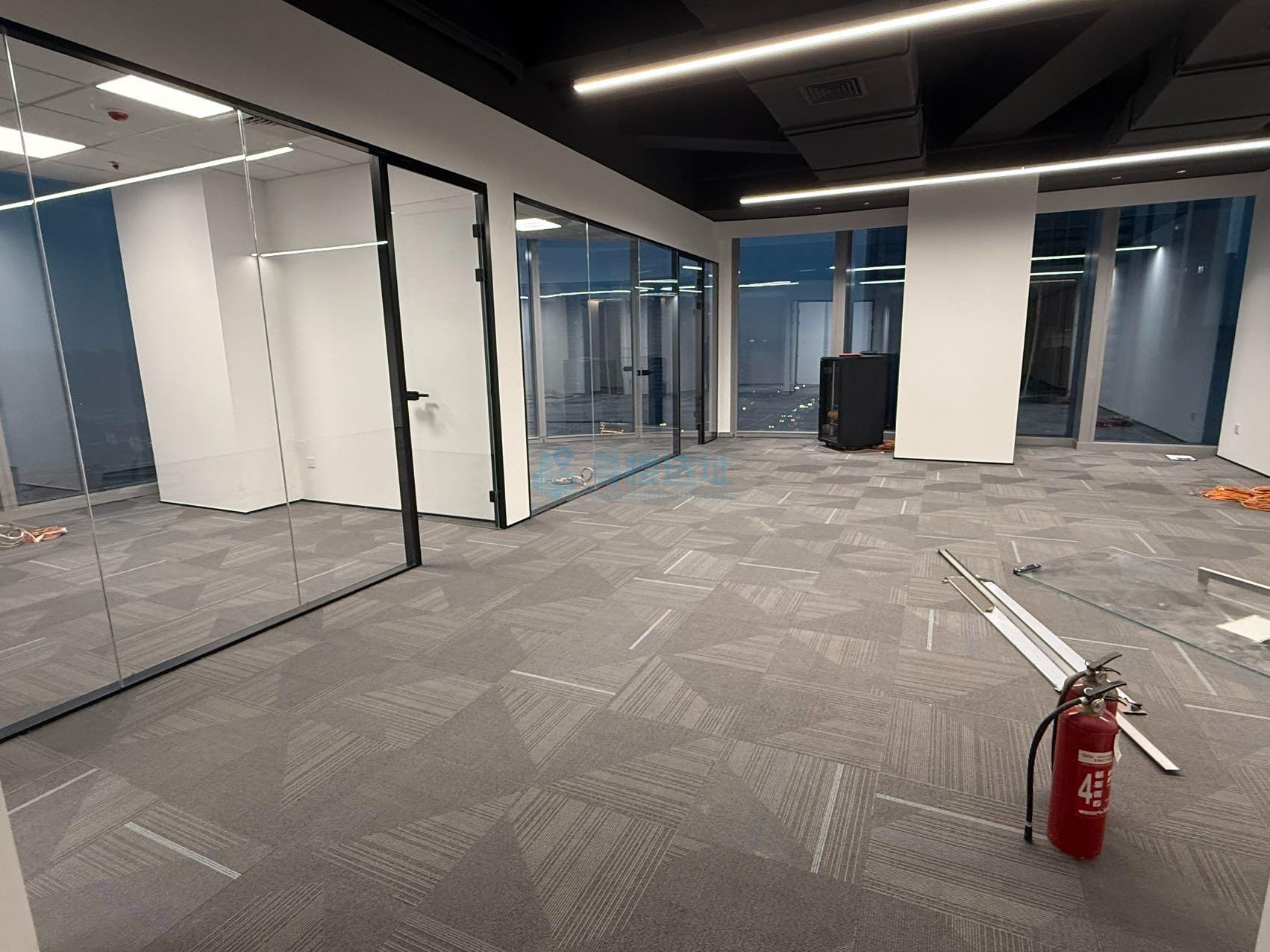 德盈国际中心面积179平