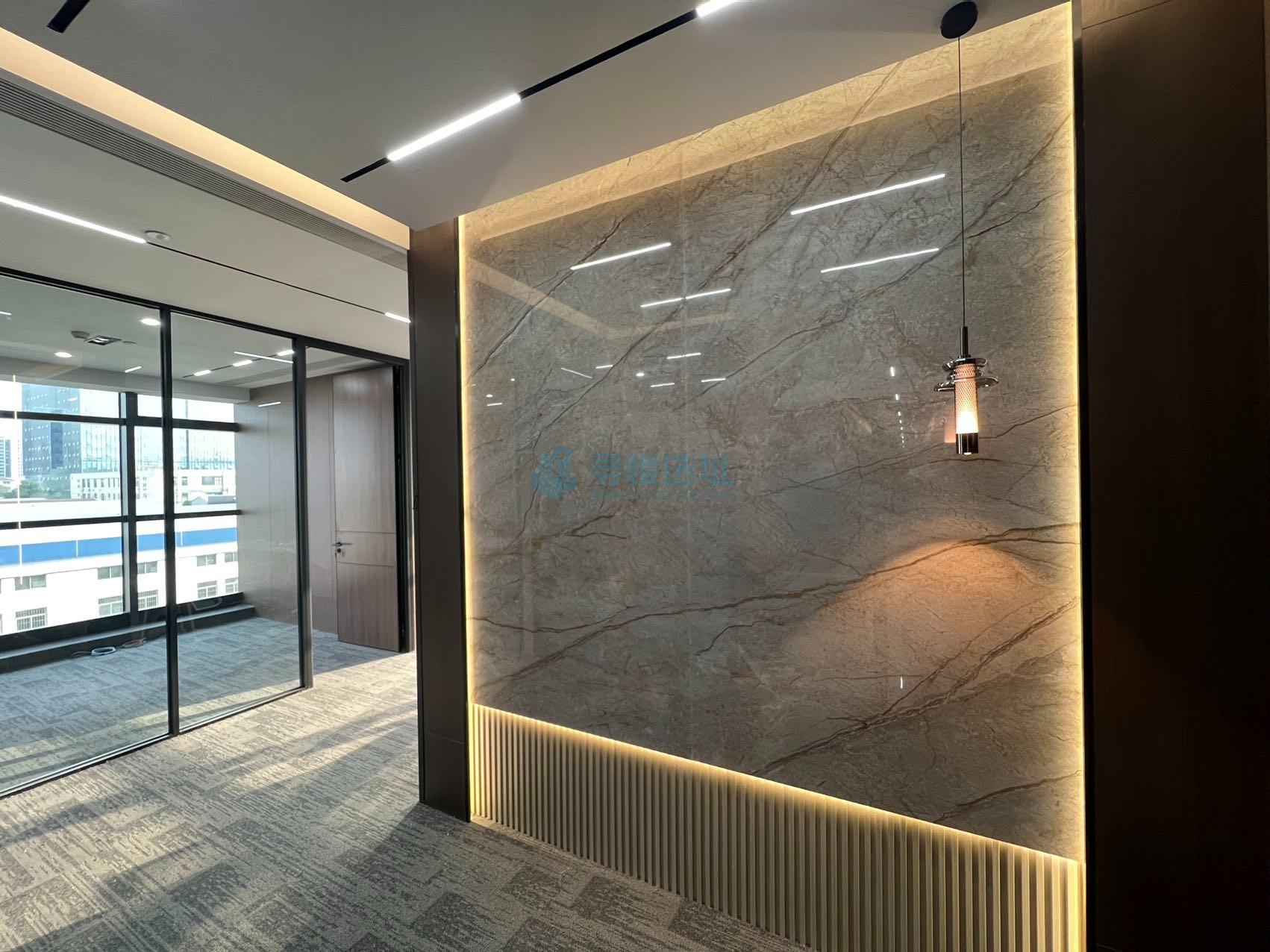 天晟中心178平米办公室出租