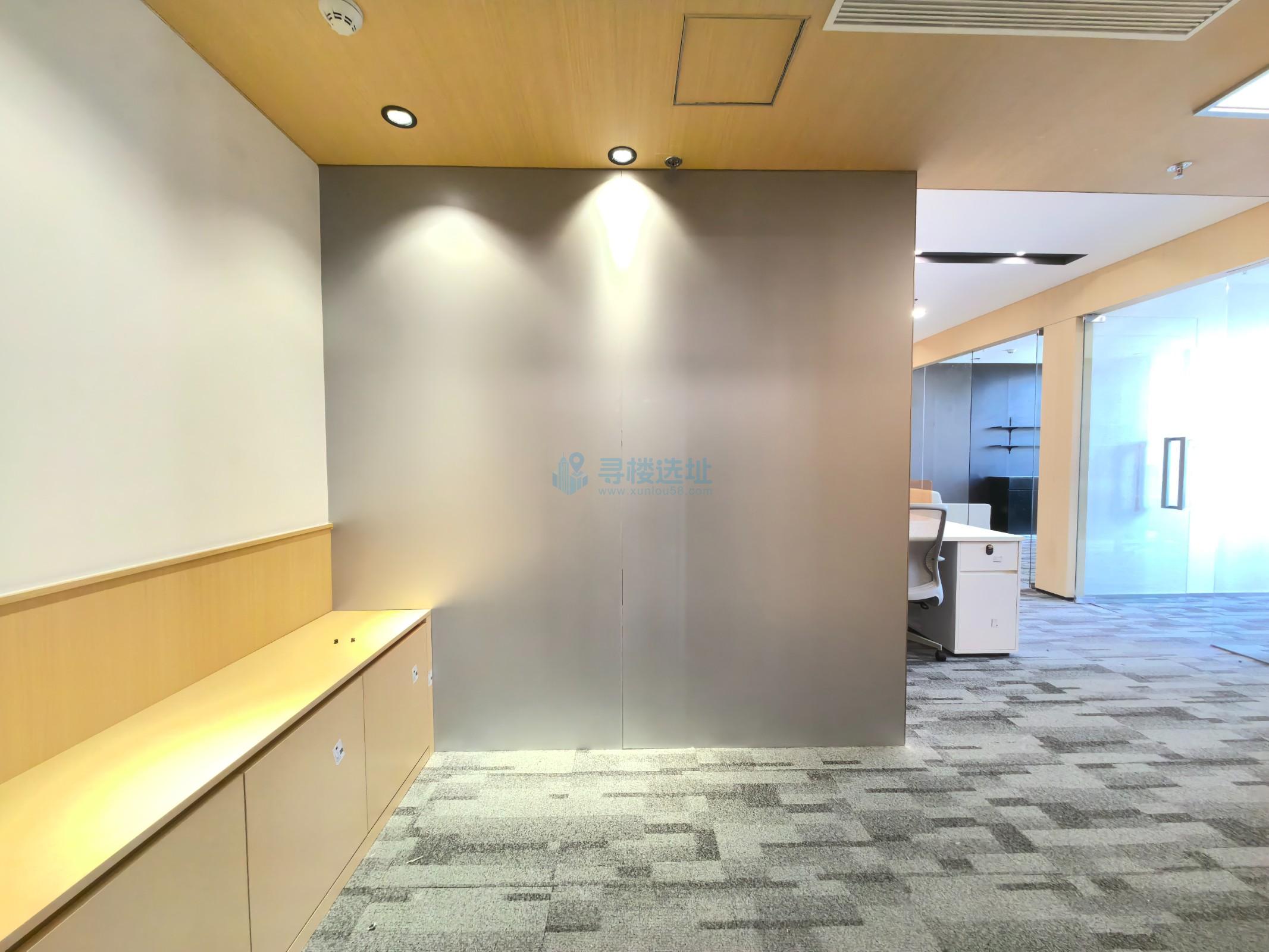 铁北红山国际社区110平米办公室出租