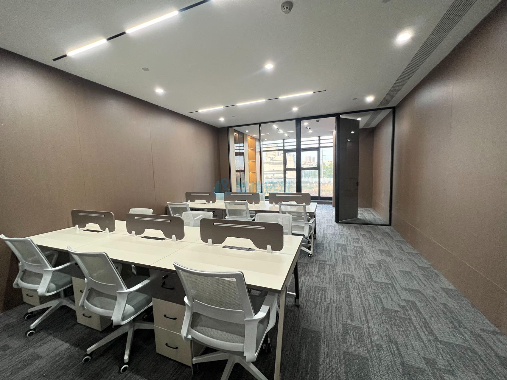 天晟中心面积112平