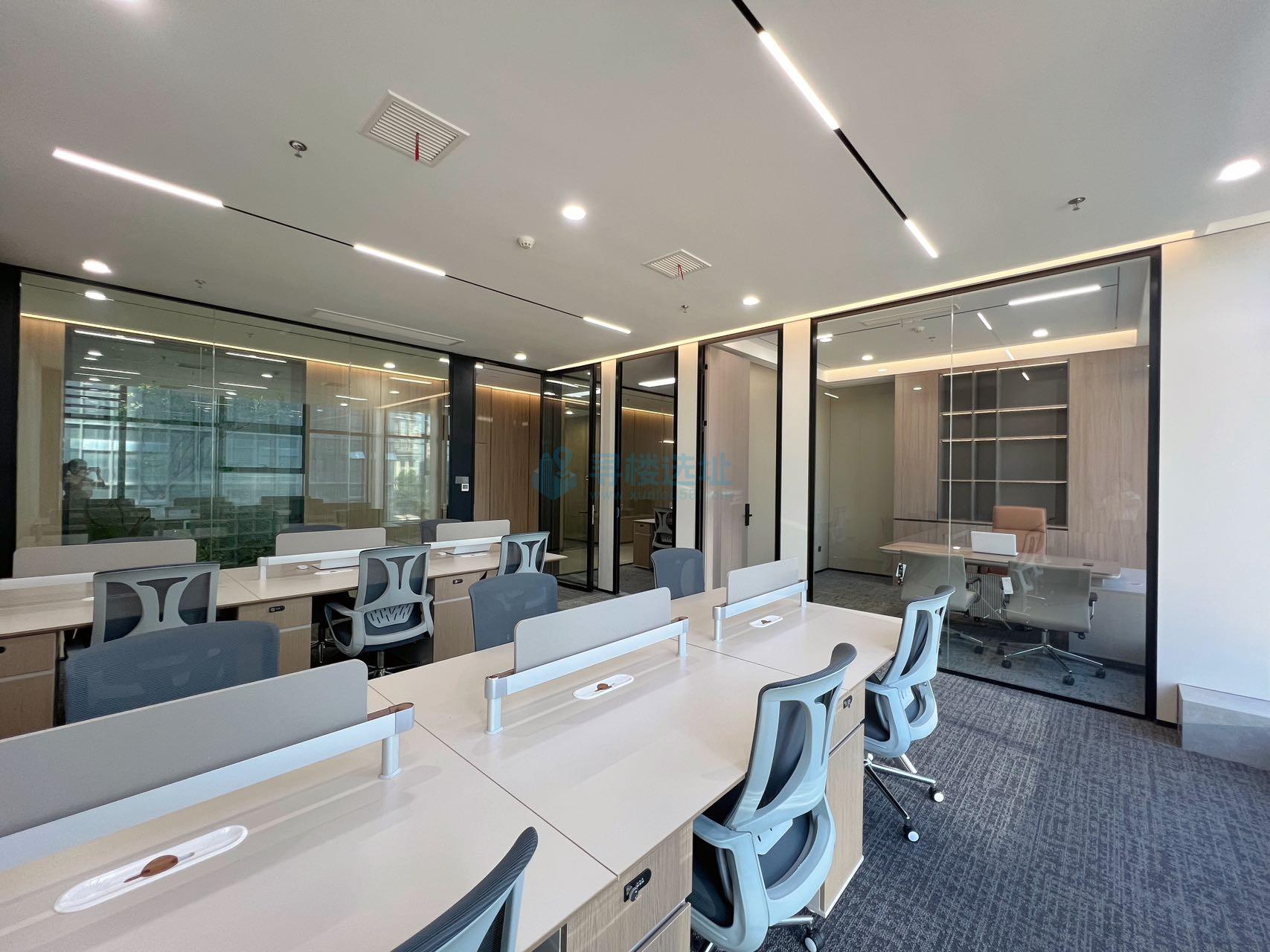 天晟中心面积114平