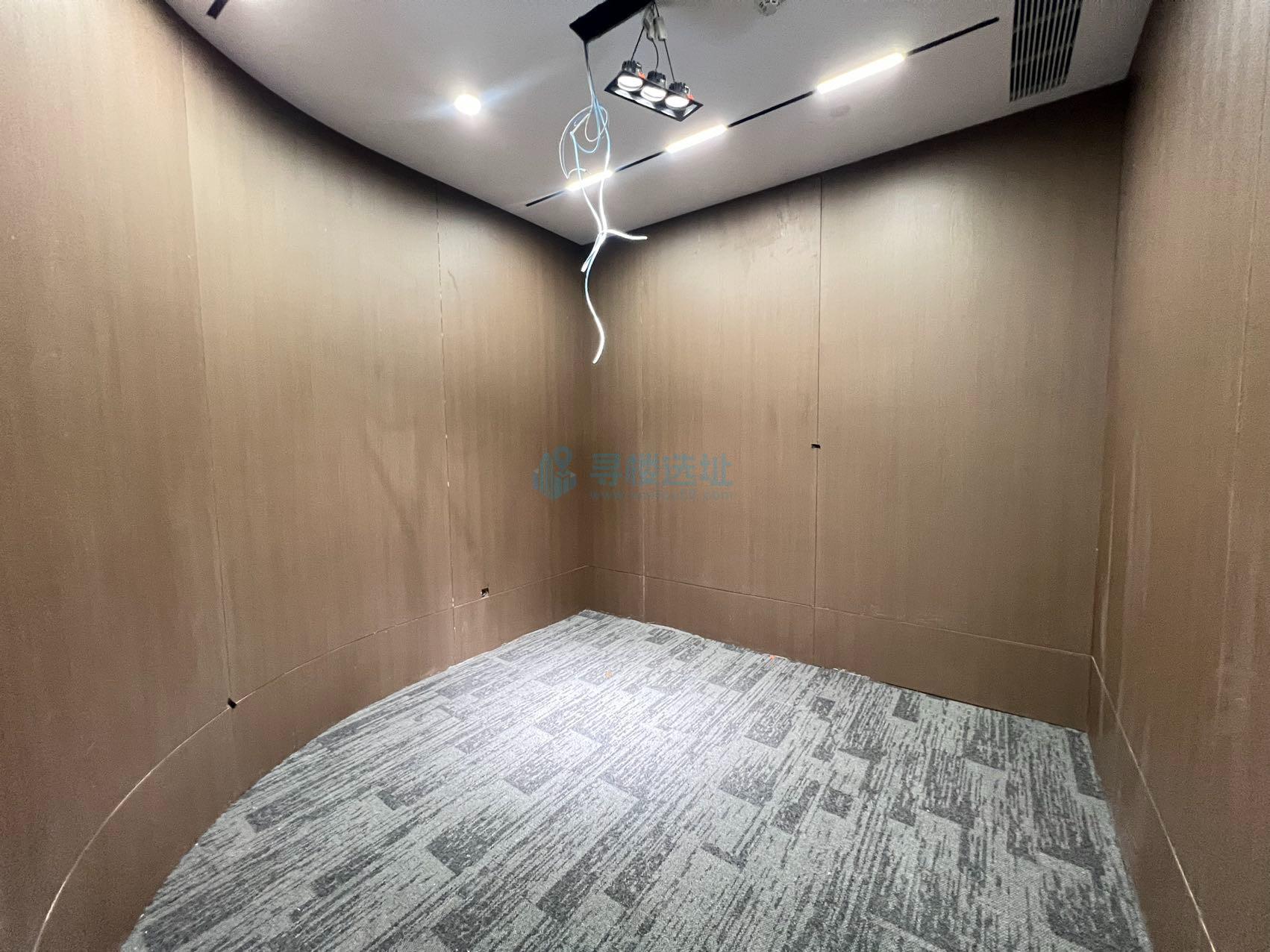 天晟中心面积112平