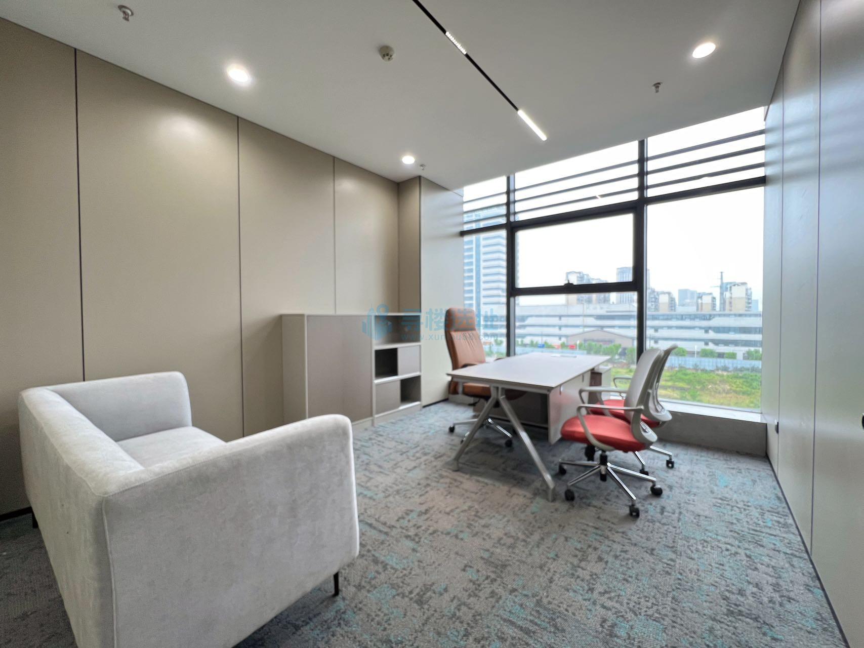 天晟中心面积559平