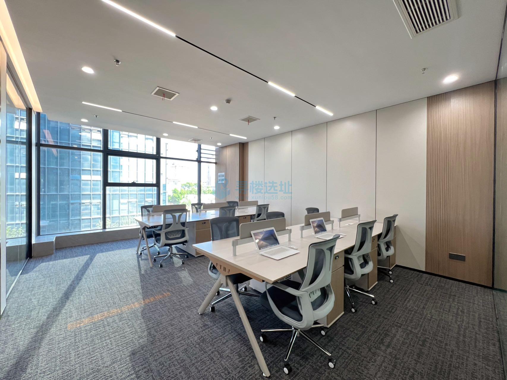 天晟中心114平米办公室出租