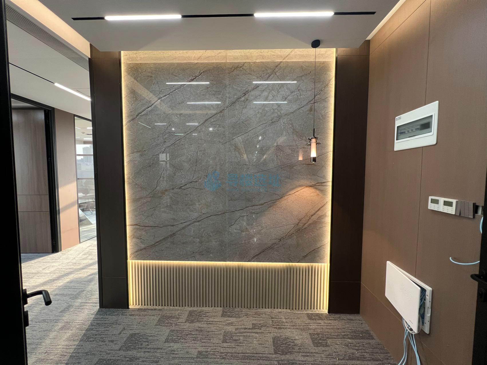 天晟中心面积178平